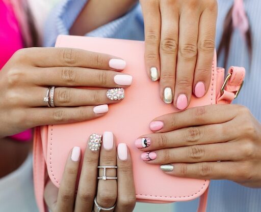 Profitez de la nails Week d’Happy Beauty pour obtenir des mains et des pieds impeccables
